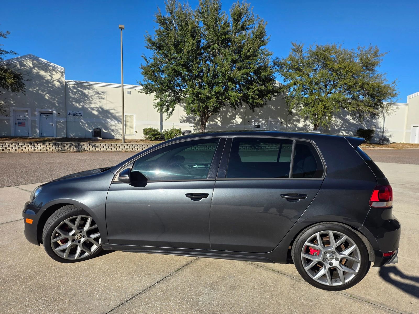 Used 2014 Volkswagen GTI Wolfsburg Edition image 7