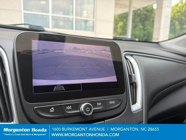 Used 2022 Chevrolet Malibu LT w/ Leather Package FWD image 11