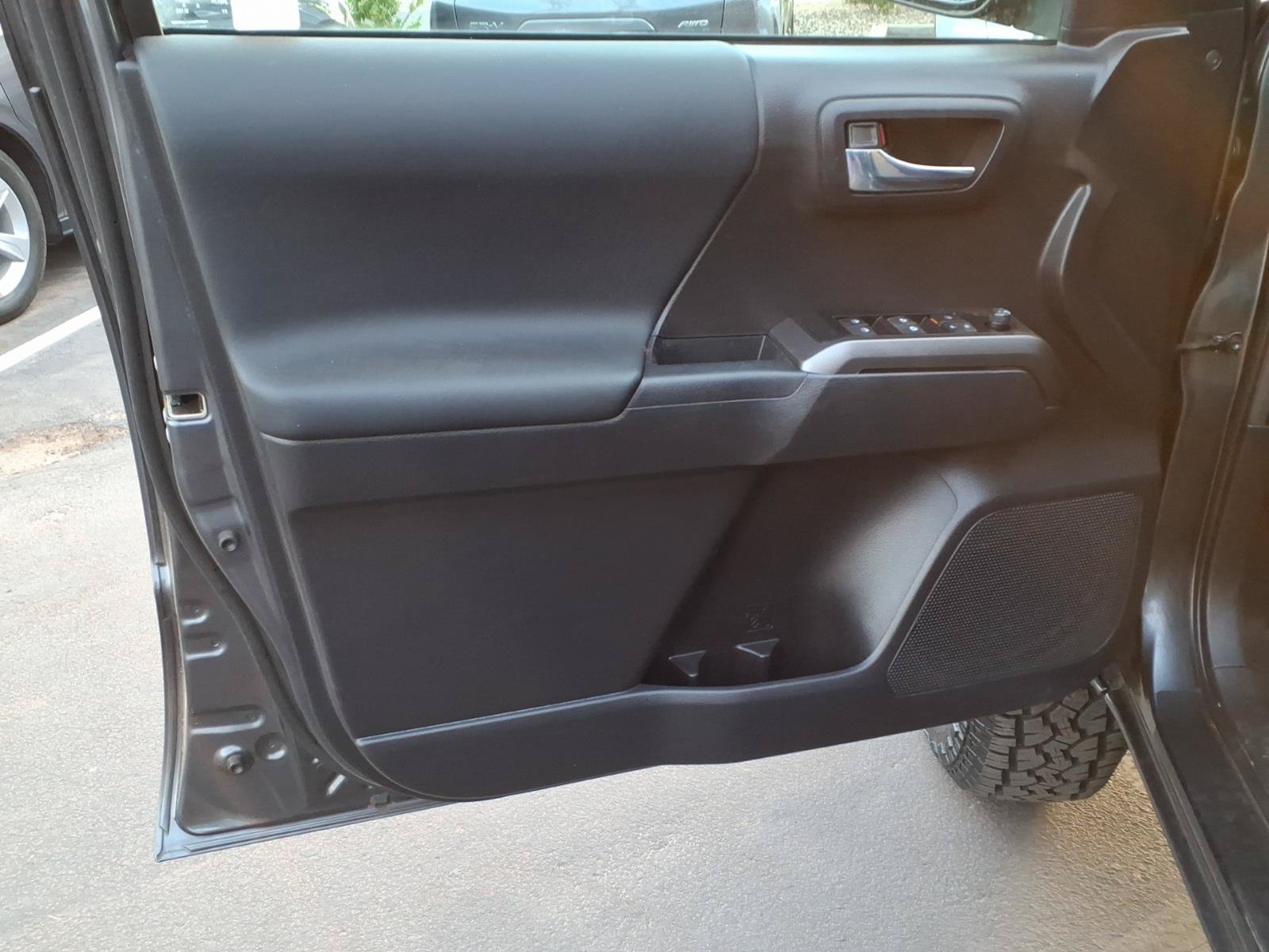 Used 2023 Toyota Tacoma TRD Off-Road RWD image 13