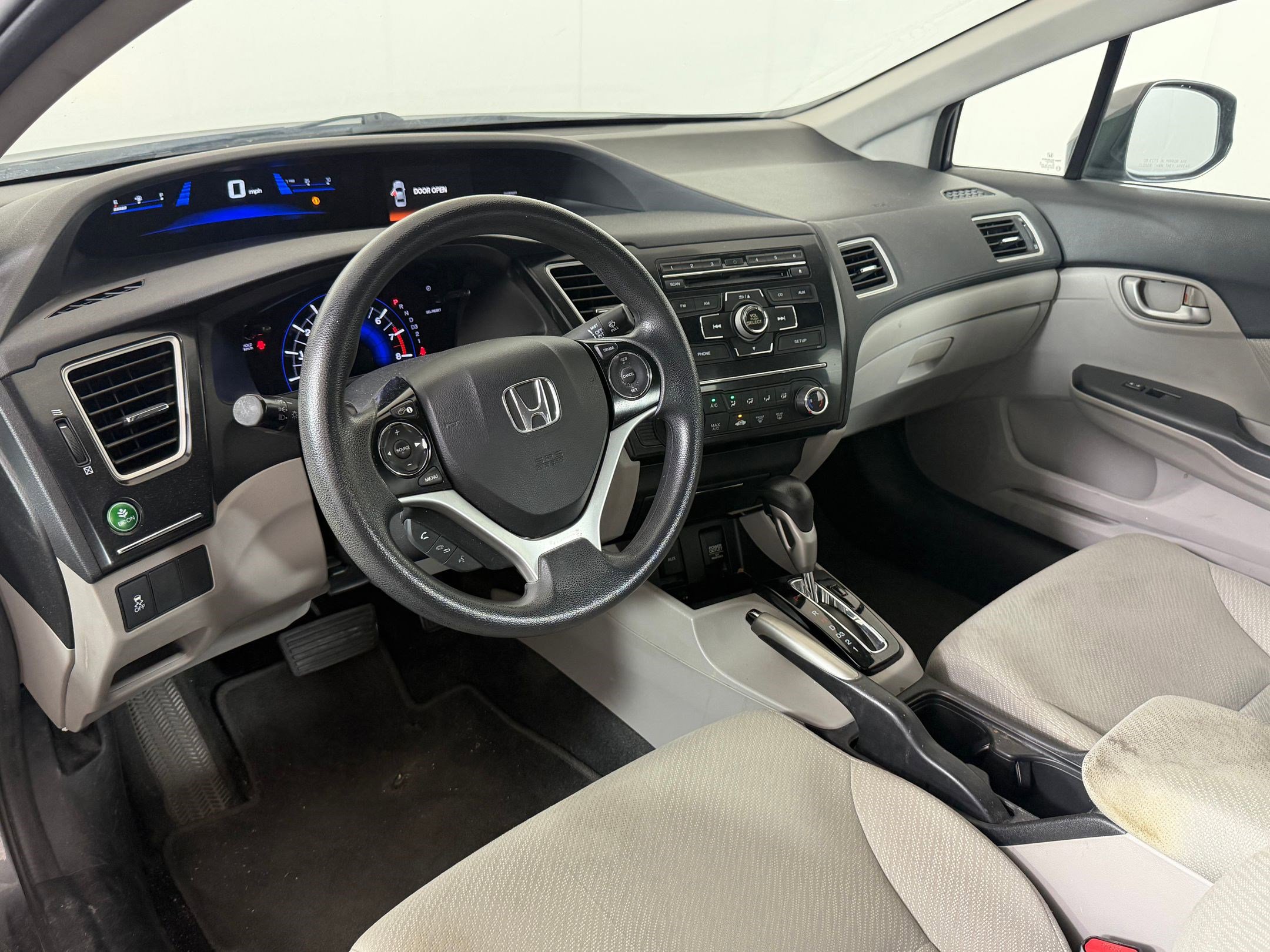 Used 2013 Honda Civic LX image 4