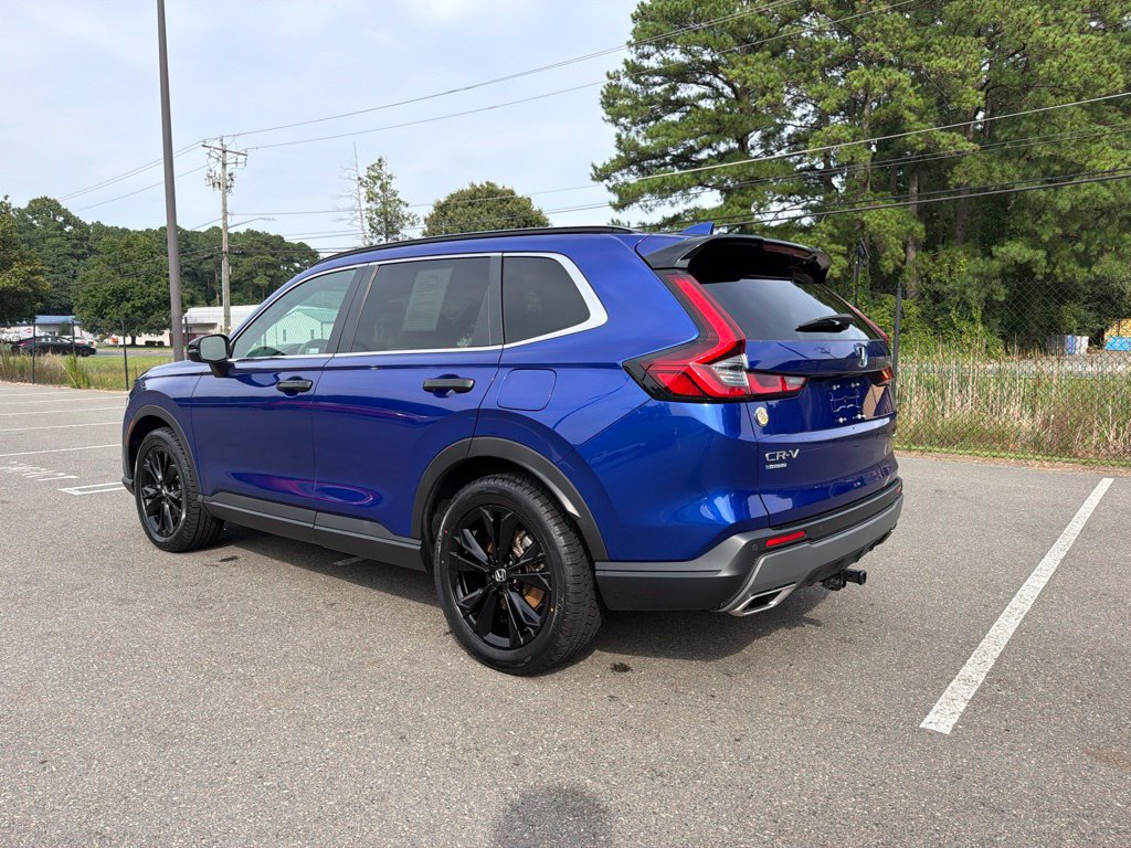 Used 2023 Honda CR-V Sport Touring image 7