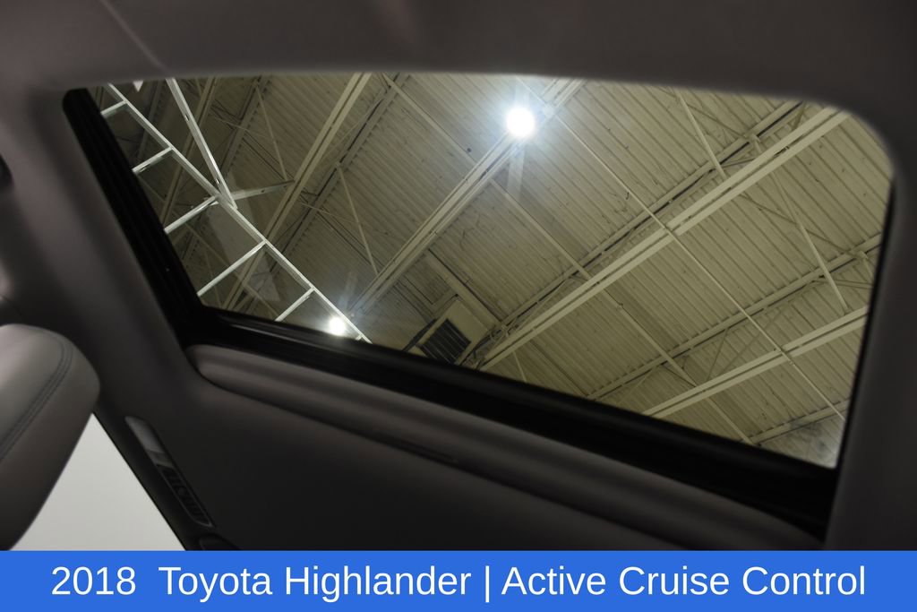 Used 2018 Toyota Highlander Limited image 26