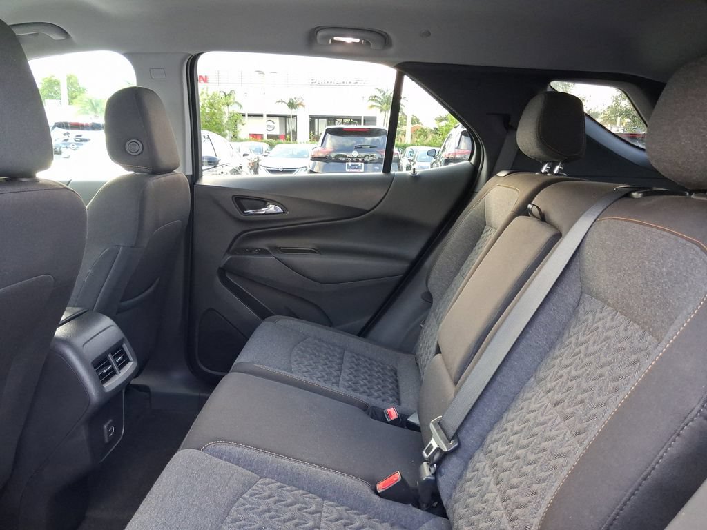 Used 2023 Chevrolet Equinox LT FWD image 8
