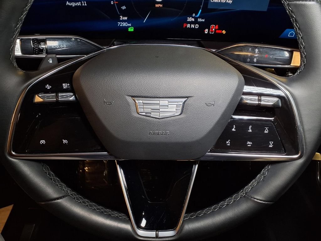 Certified 2024 Cadillac Lyriq Tech w/ Driver Assist Package AWD/4WD image 6