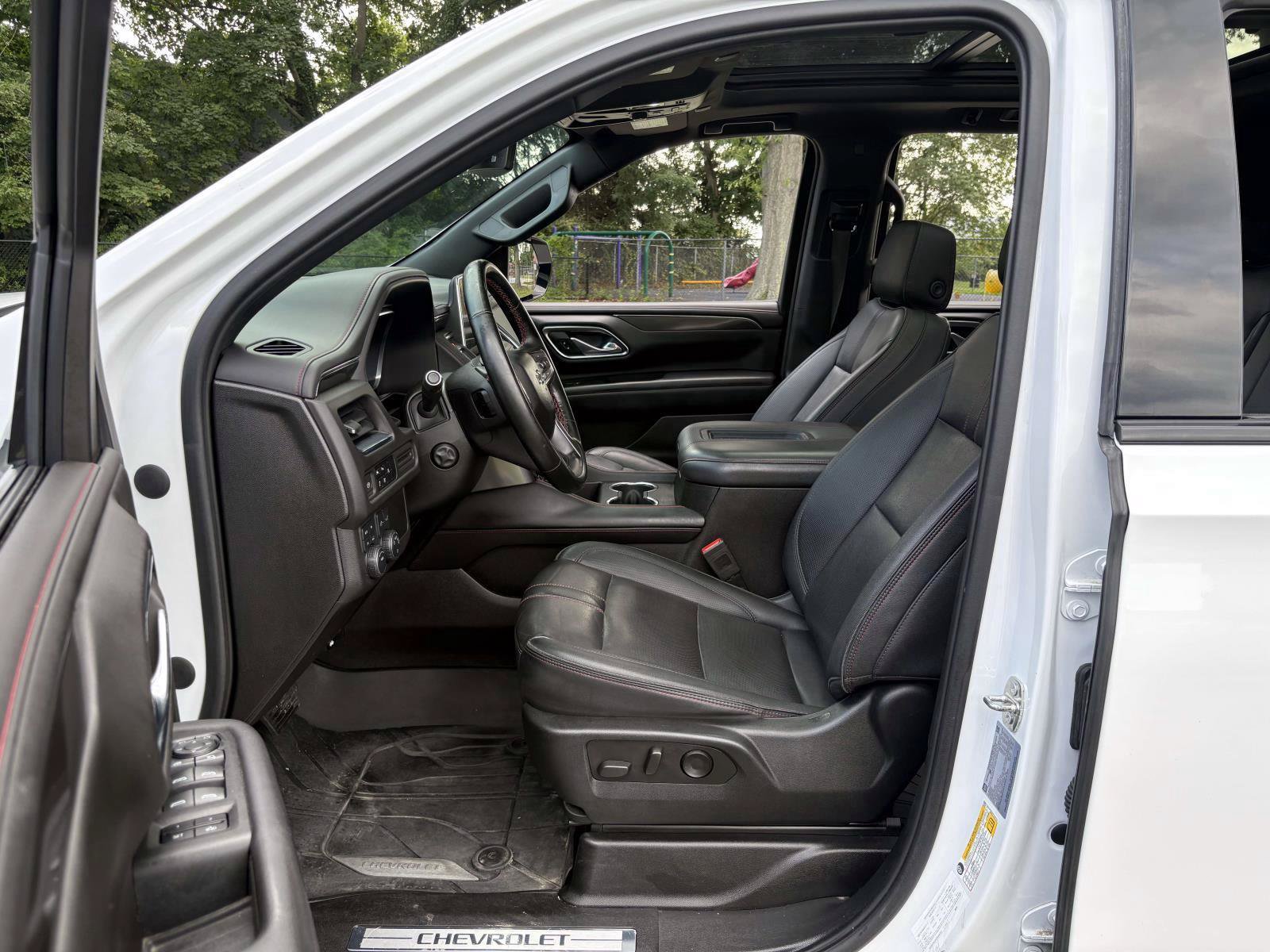 Used 2023 Chevrolet Tahoe RST AWD/4WD image 21