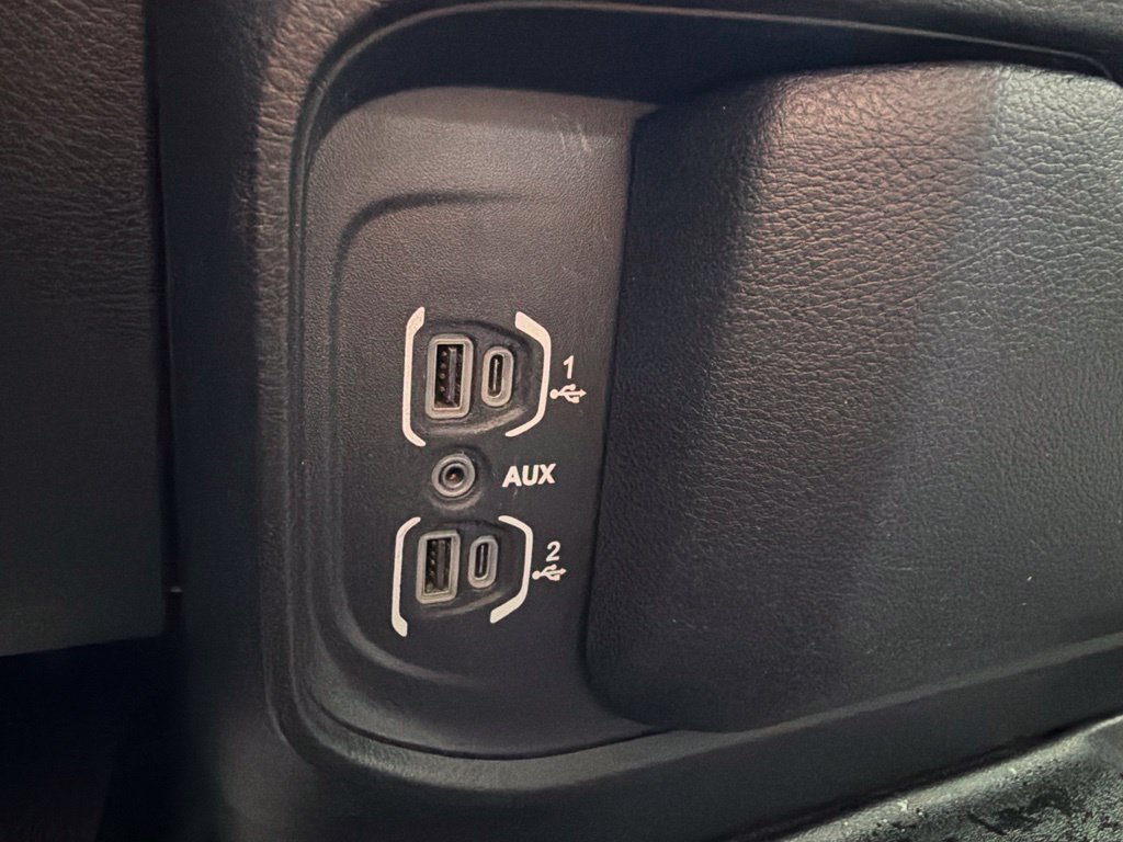 Used 2020 RAM 2500 Laramie w/ Cold Weather Group AWD/4WD image 25