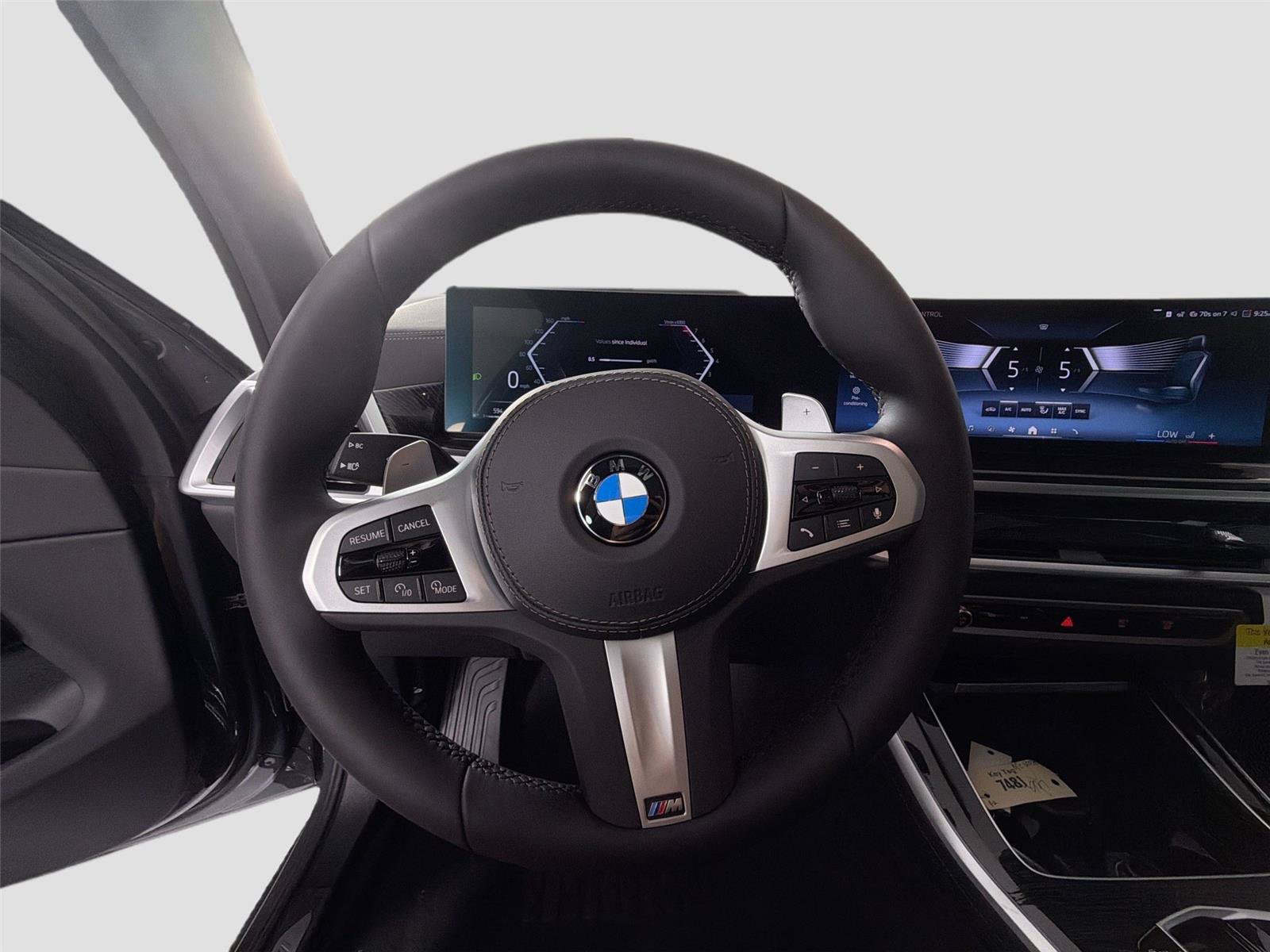 New 2026 BMW X5 xDrive40i w/ M Sport Package AWD/4WD image 11