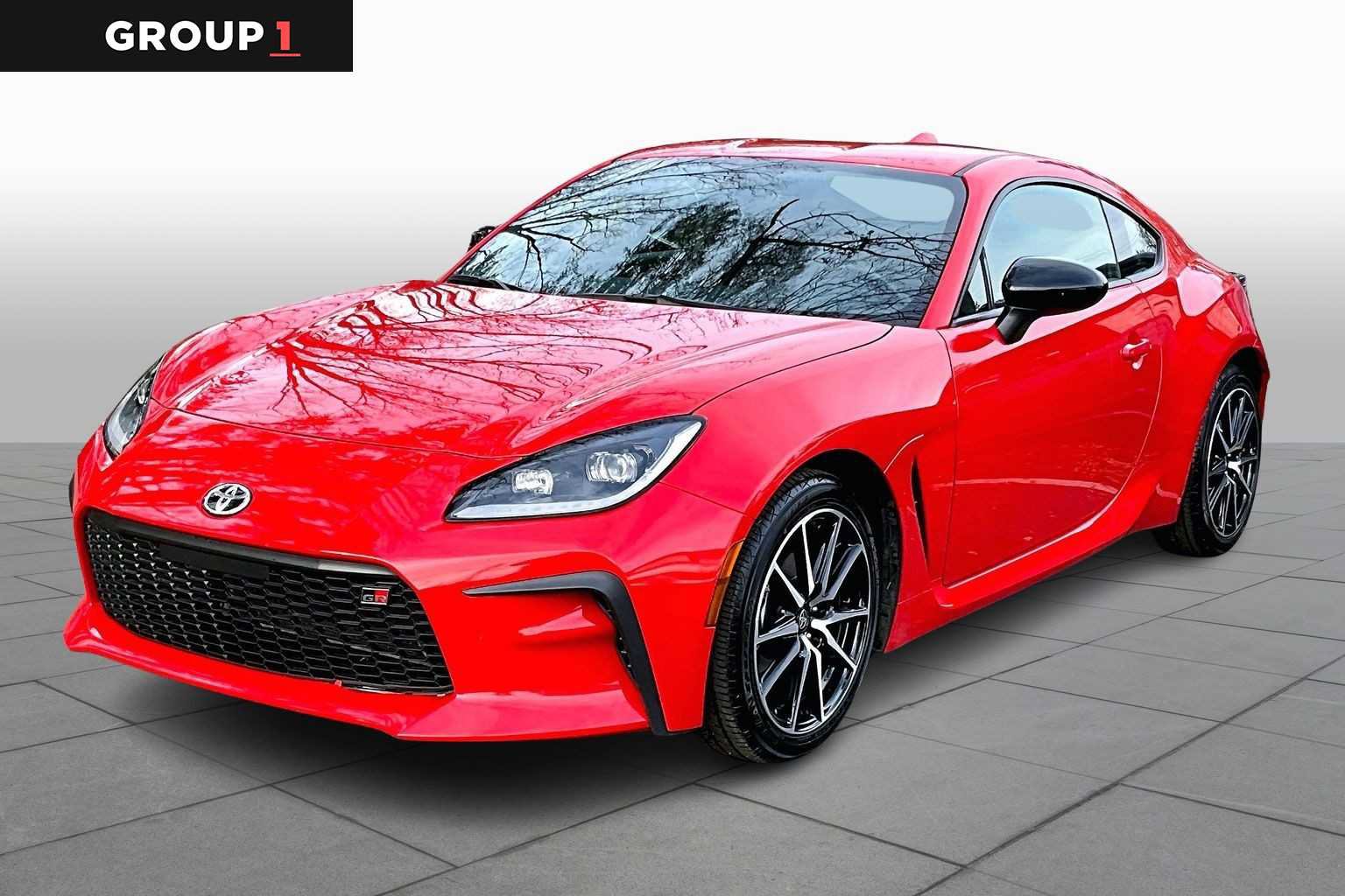 Used 2023 Toyota GR86 RWD image 1