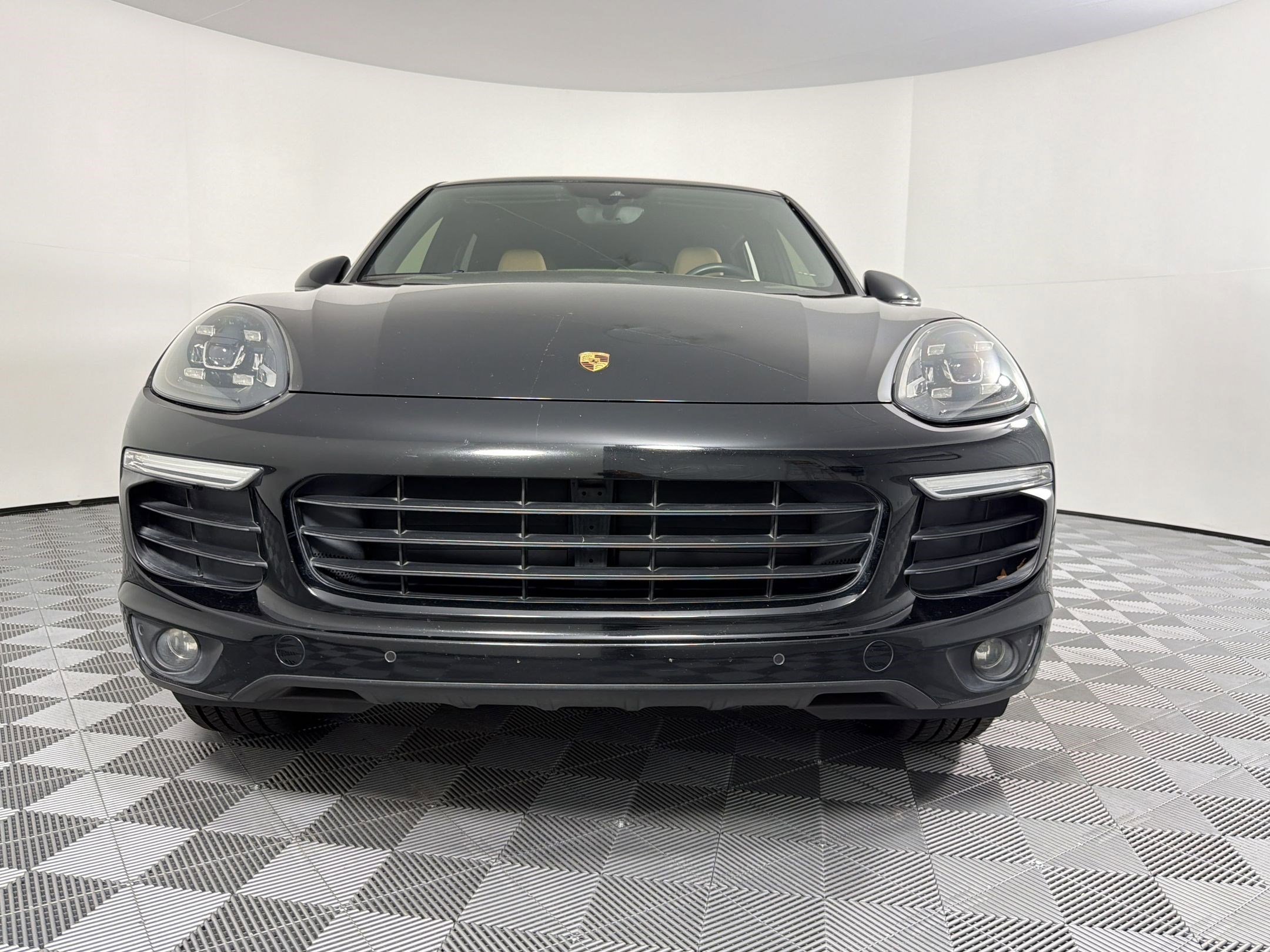 Used 2016 Porsche Cayenne image 13