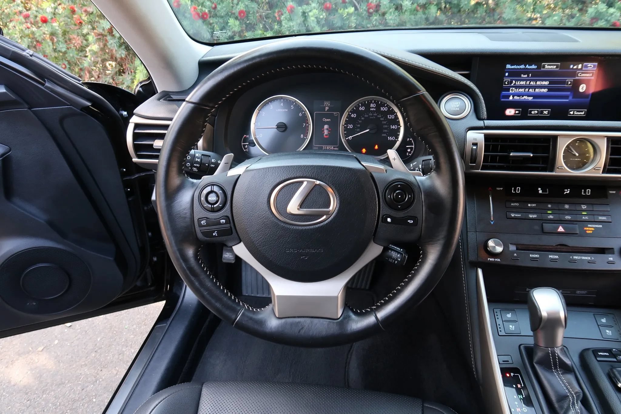 Used 2016 Lexus IS 300 AWD image 29