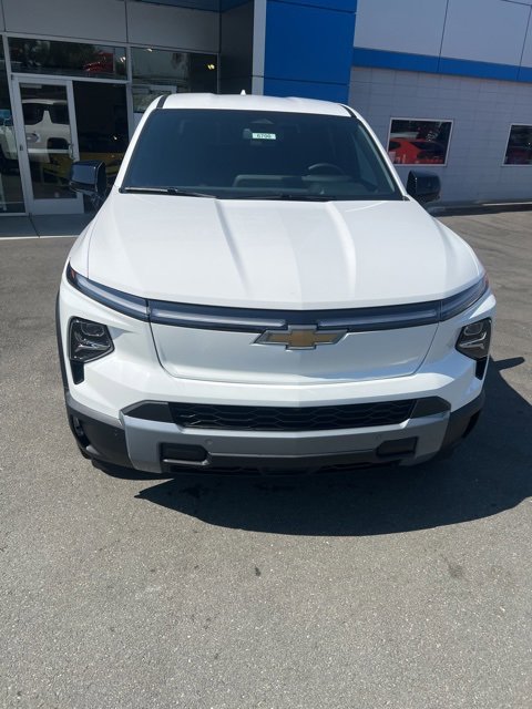 New 2026 Chevrolet Silverado EV LT image 2