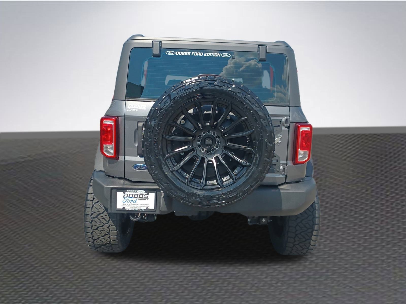 New 2025 Ford Bronco 4-Door image 6