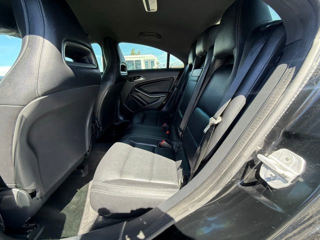 Used 2016 Mercedes-Benz CLA 250 image 12