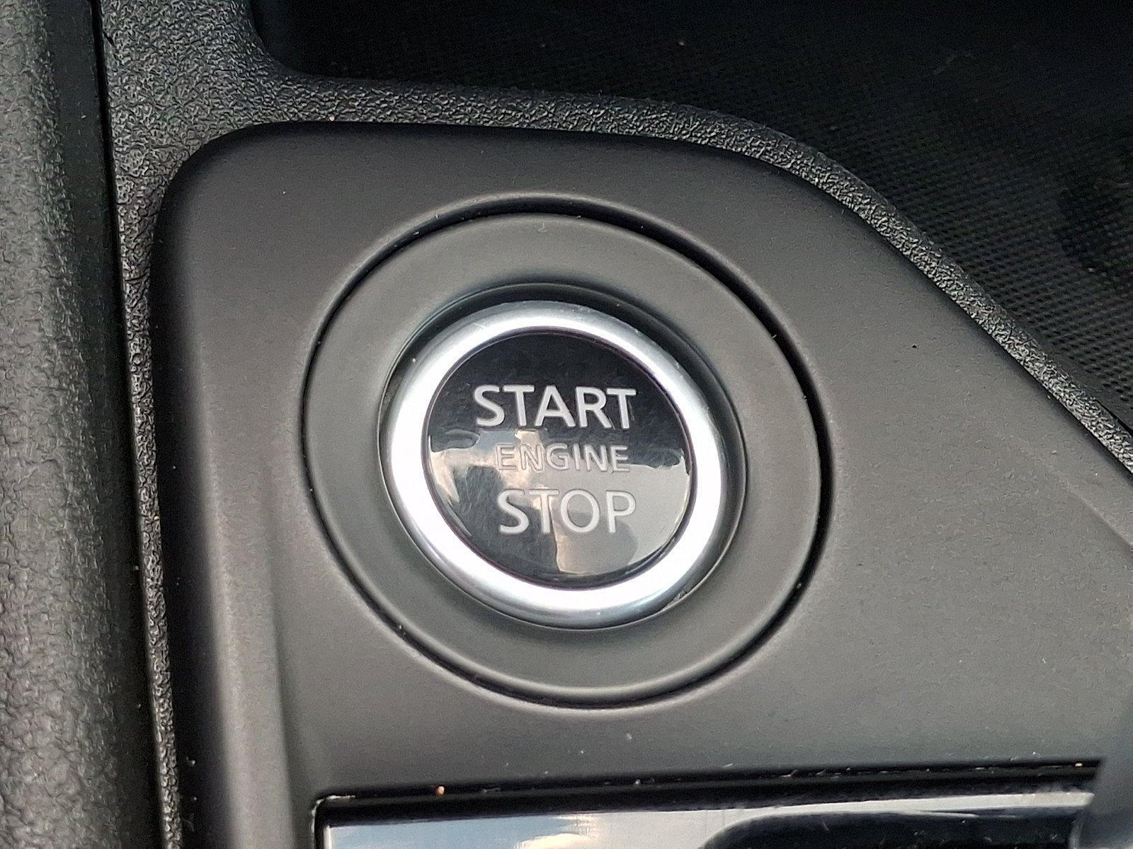 Used 2024 Nissan Sentra S FWD image 22