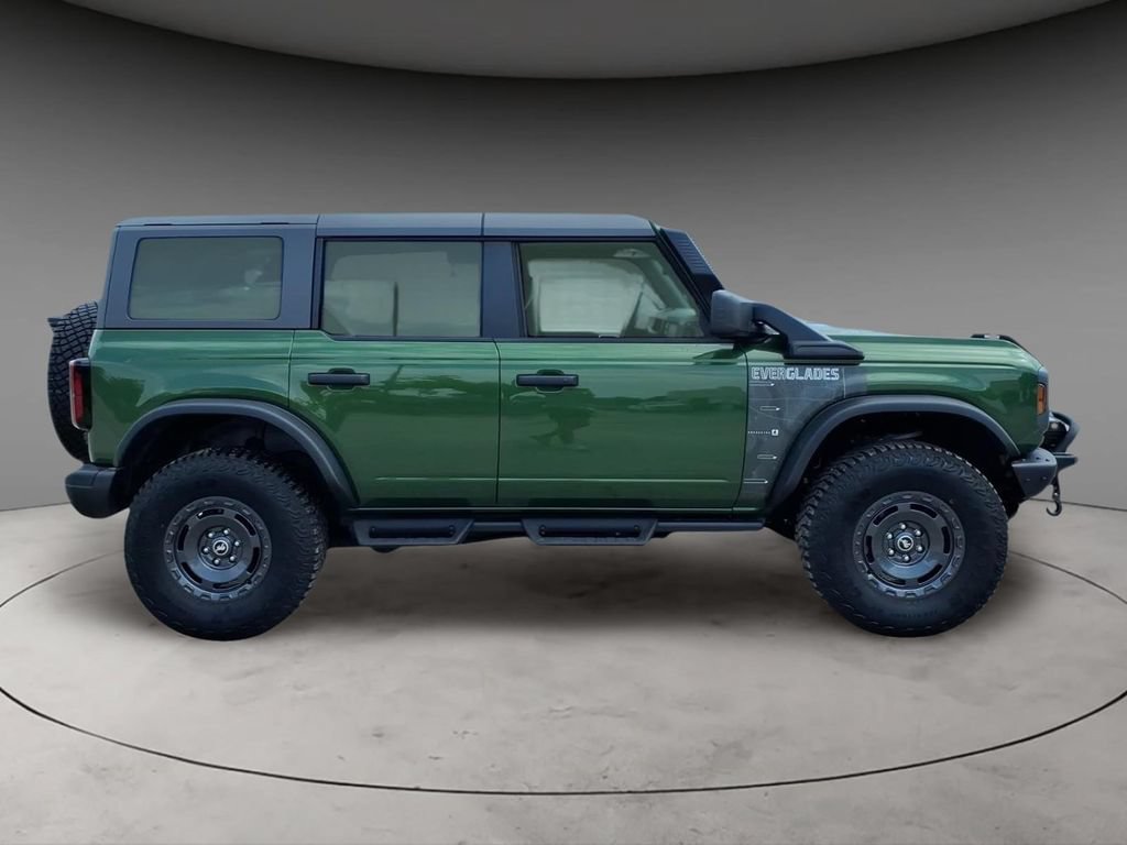 Certified 2024 Ford Bronco Everglades AWD/4WD image 10