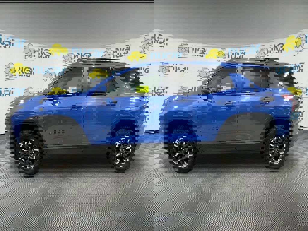 Used 2025 Chevrolet Equinox ACTIV w/ Safety and Technology Package AWD/4WD image 4