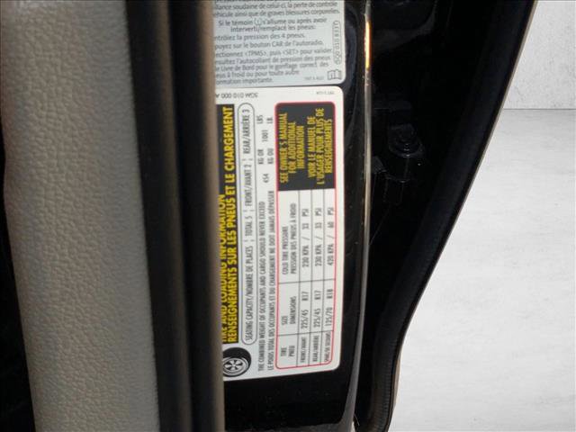 Used 2015 Volkswagen Golf TDI SE image 15