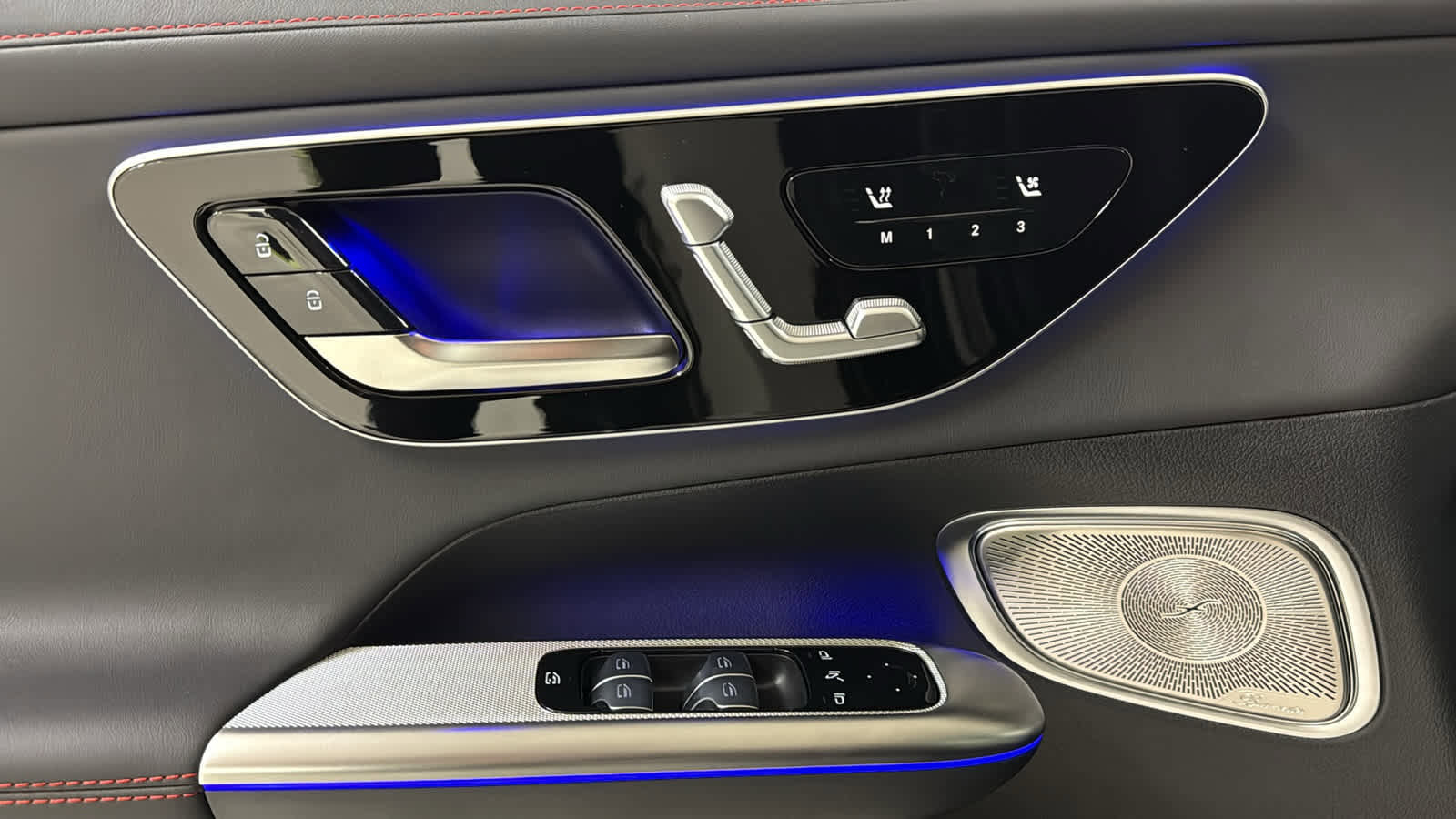 New 2026 Mercedes-Benz GLC 43 AMG 4MATIC image 18