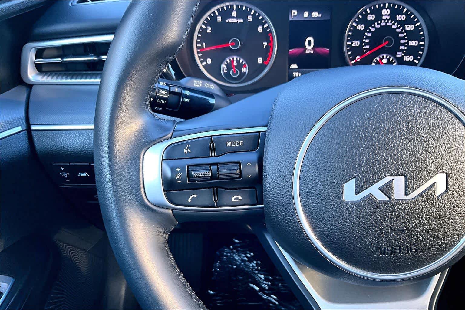 Used 2024 Kia K5 GT-Line w/ GT-Line Premium Package FWD image 23