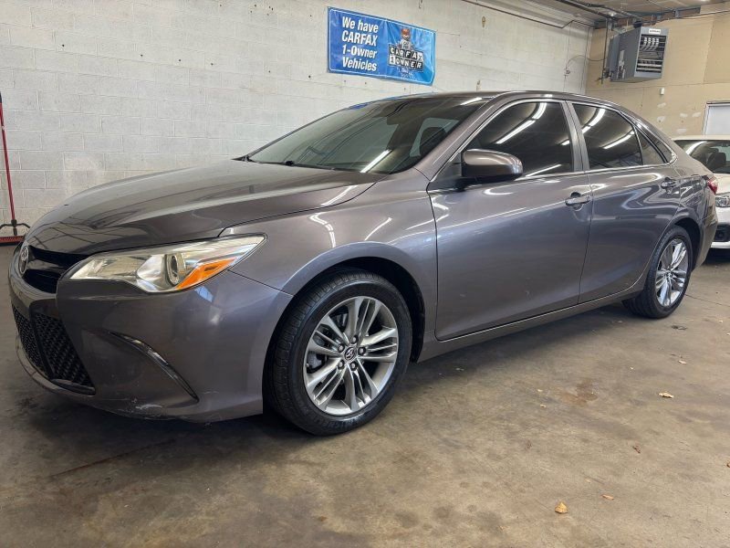 Used 2015 Toyota Camry SE