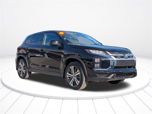 Used 2025 Mitsubishi Outlander Sport ES image 2