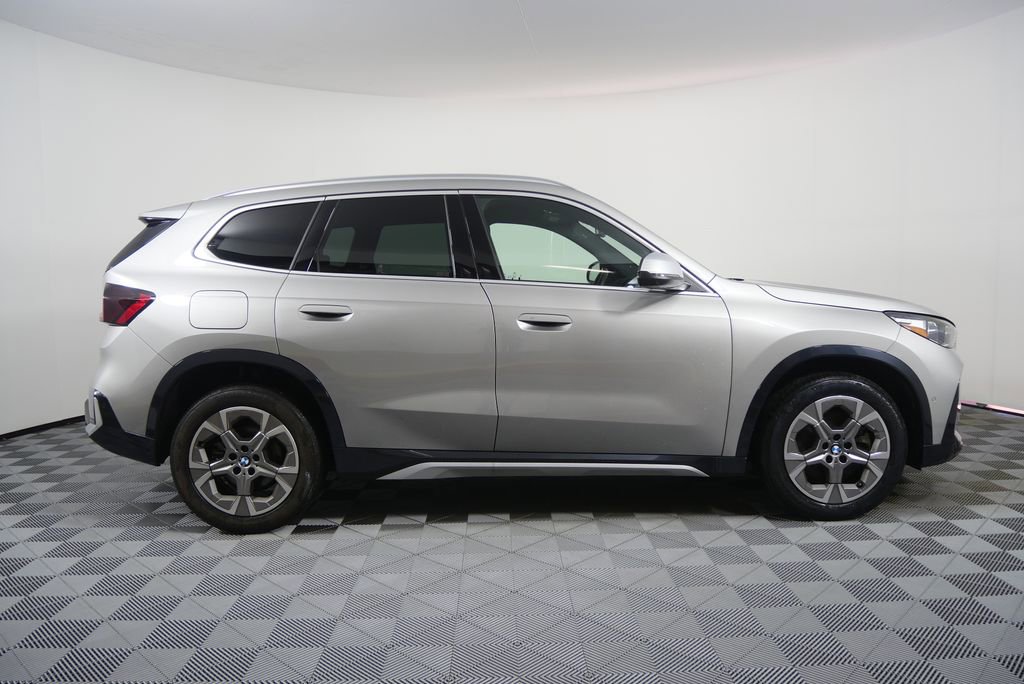 Certified 2023 BMW X1 xDrive28i AWD/4WD image 2