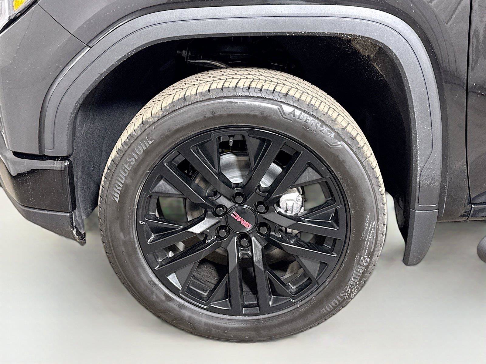 New 2026 GMC Sierra 1500 Elevation w/ Elevation Select Package AWD/4WD image 19