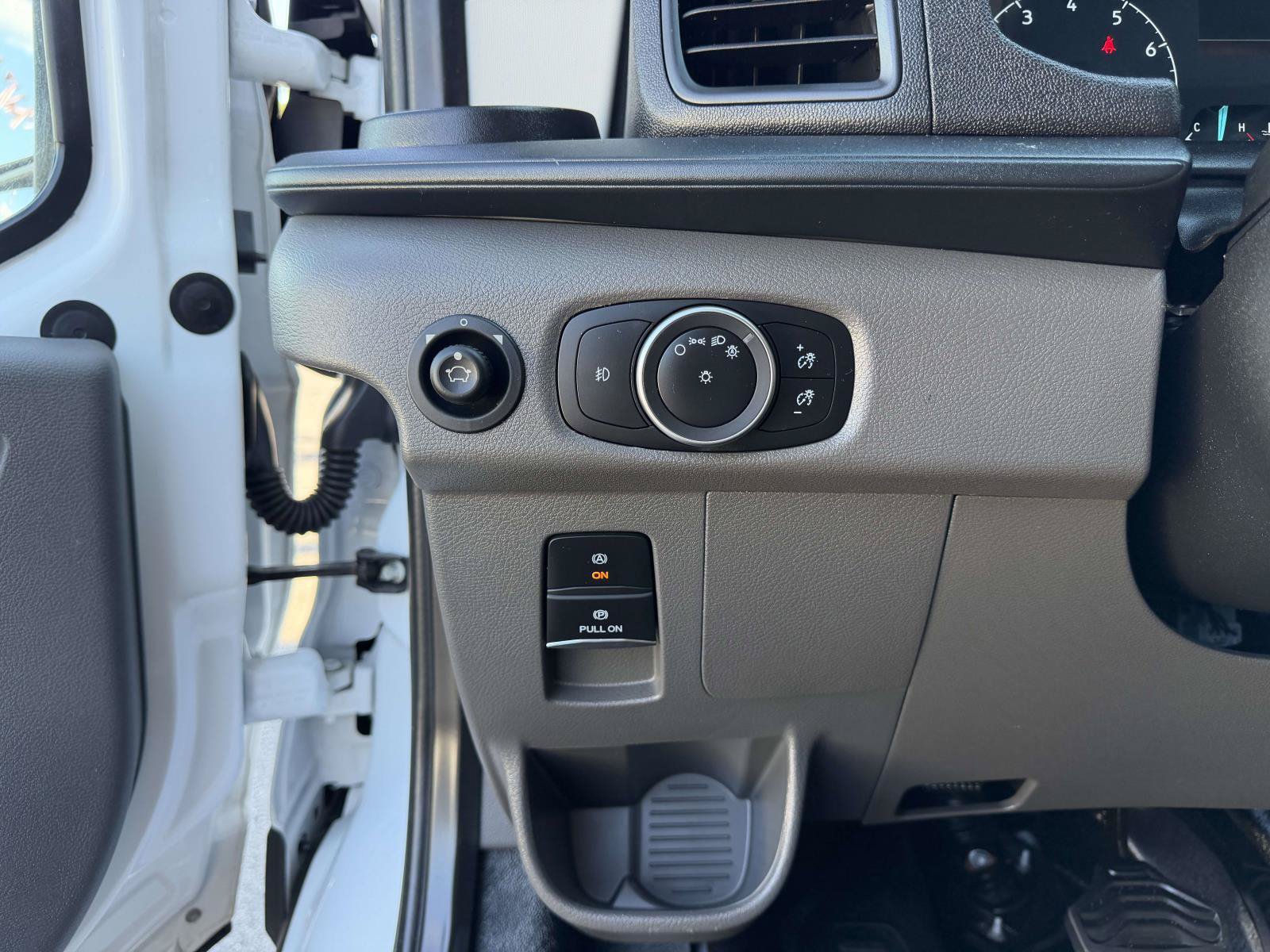 Used 2025 Ford Transit 250 Low Roof w/ Exterior Upgrade Package RWD image 17