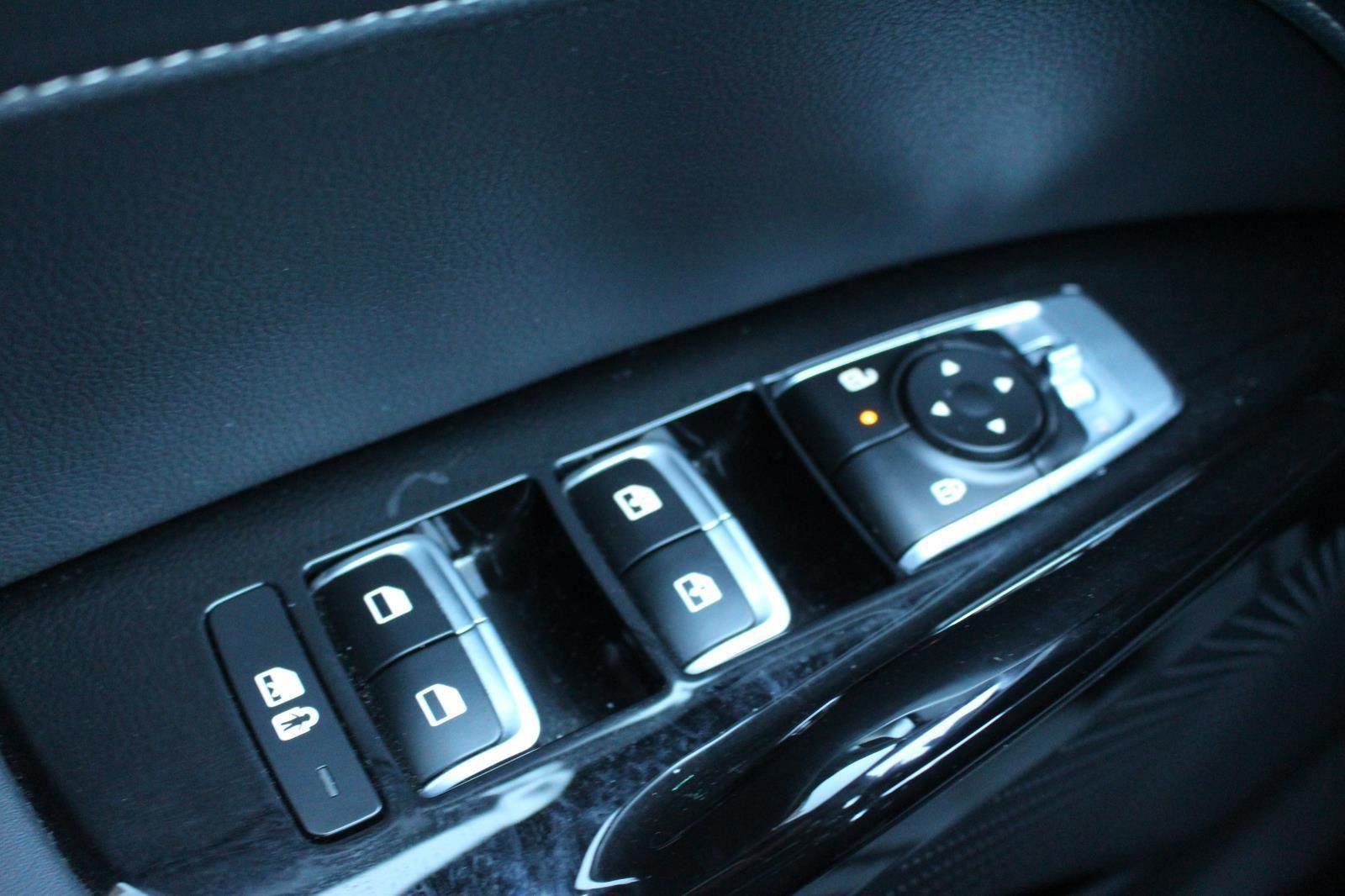 Used 2025 Kia K5 GT-Line image 29