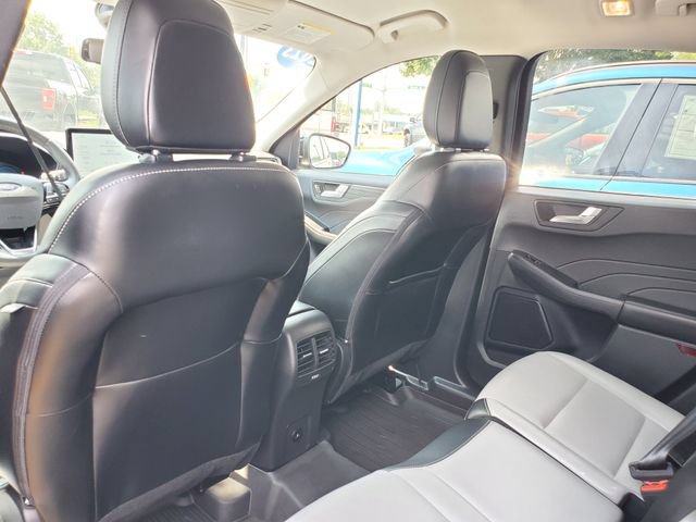 Certified 2023 Ford Escape Platinum FWD image 30