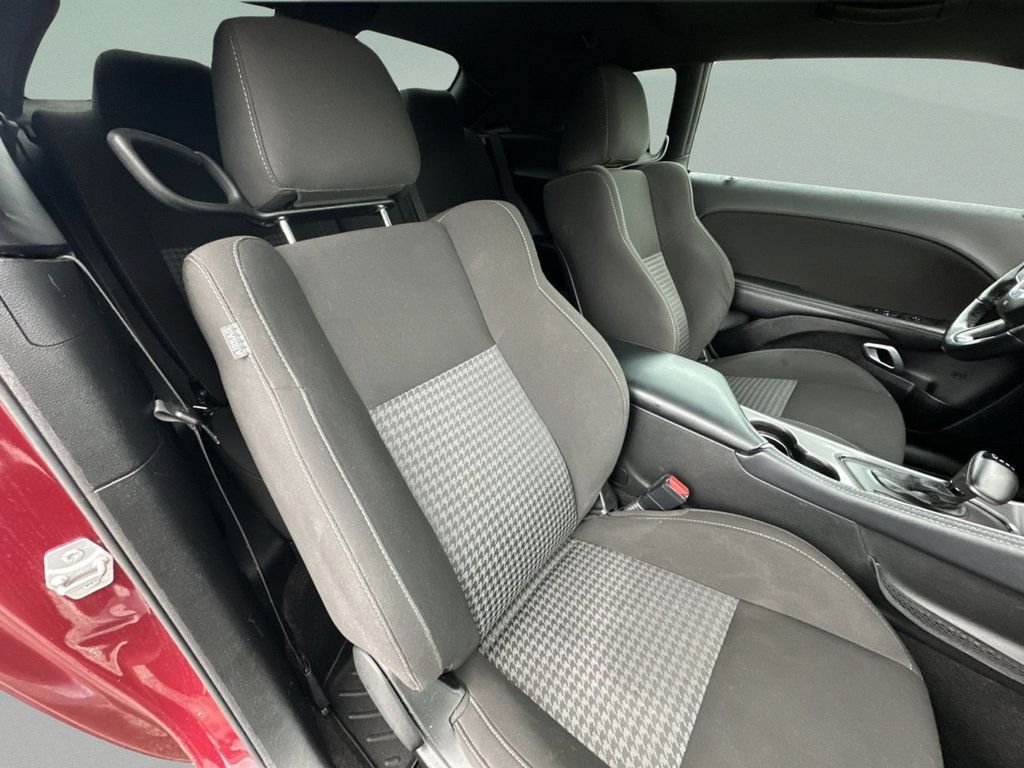Used 2022 Dodge Challenger R/T RWD image 36