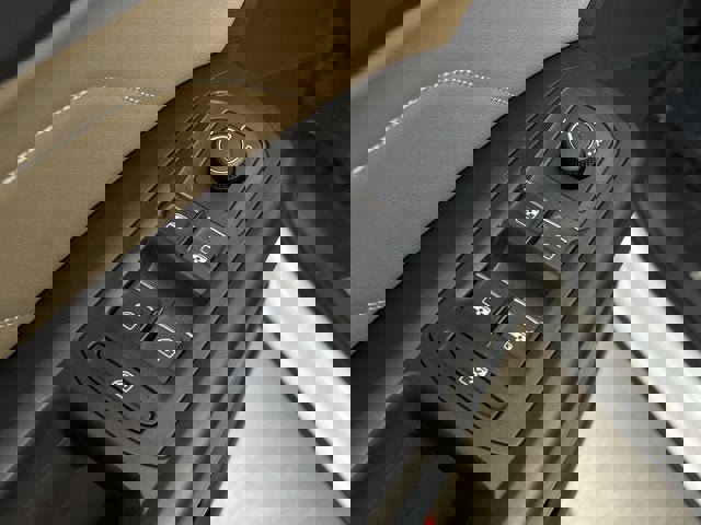 Used 2022 Volkswagen Atlas Cross Sport SE w/ Panoramic Sunroof Package image 10