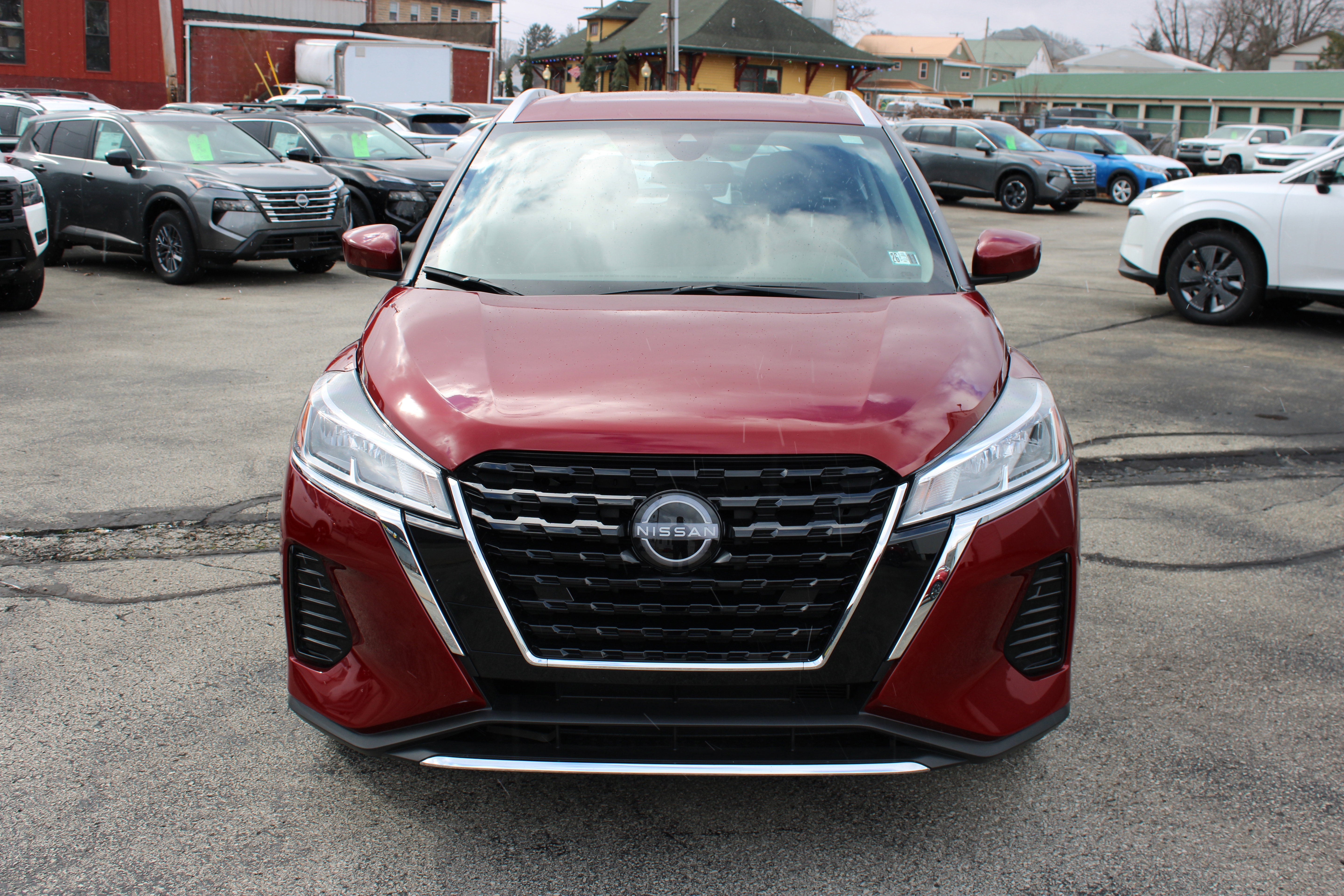 Certified 2024 Nissan Kicks SV image 9