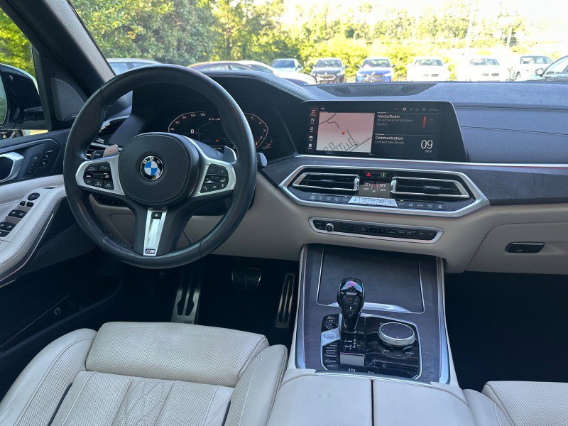 Used 2021 BMW X5 M50i image 28