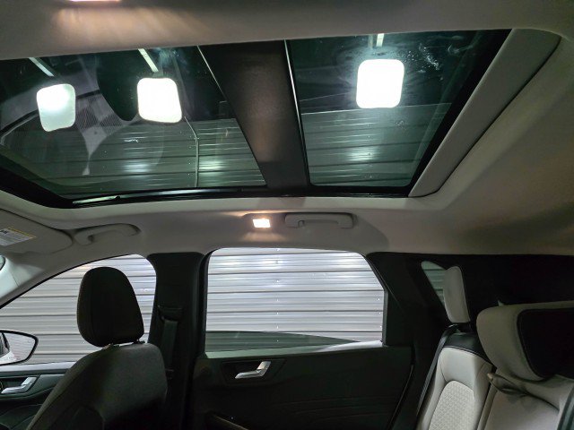Used 2024 Ford Escape Active w/ Tech Pack #2 AWD/4WD image 17
