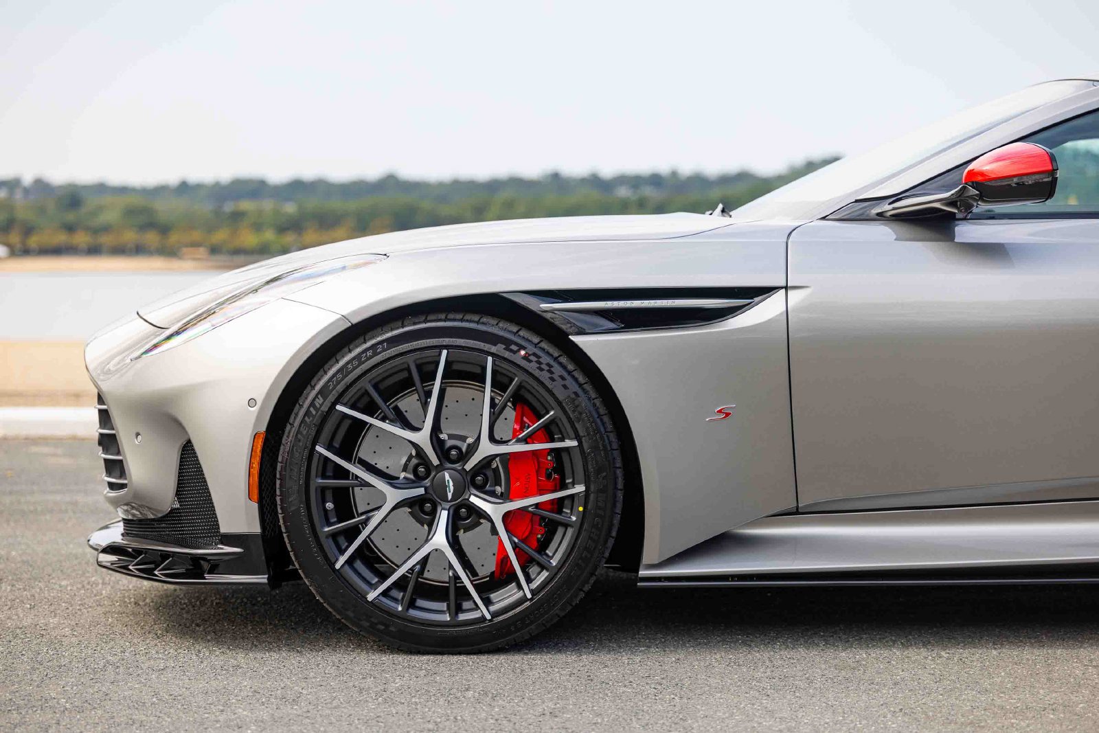 New 2026 Aston Martin DB12 Coupe RWD image 8