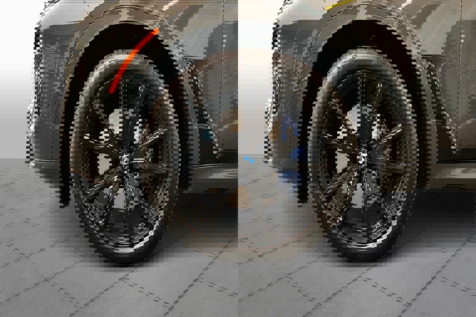 Used 2025 BMW X7 M60i image 11