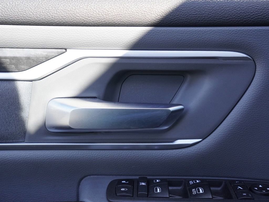 Certified 2021 RAM 1500 Big Horn RWD image 11