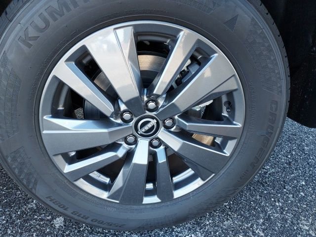 New 2025 Nissan Pathfinder SV image 16