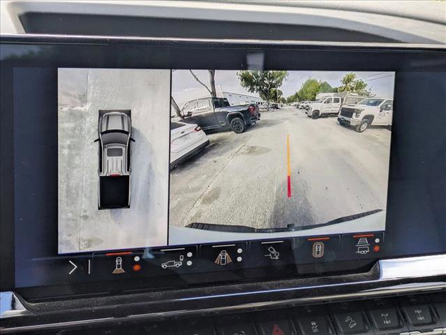 Used 2024 Chevrolet Silverado 1500 ZR2 w/ Technology Package image 12