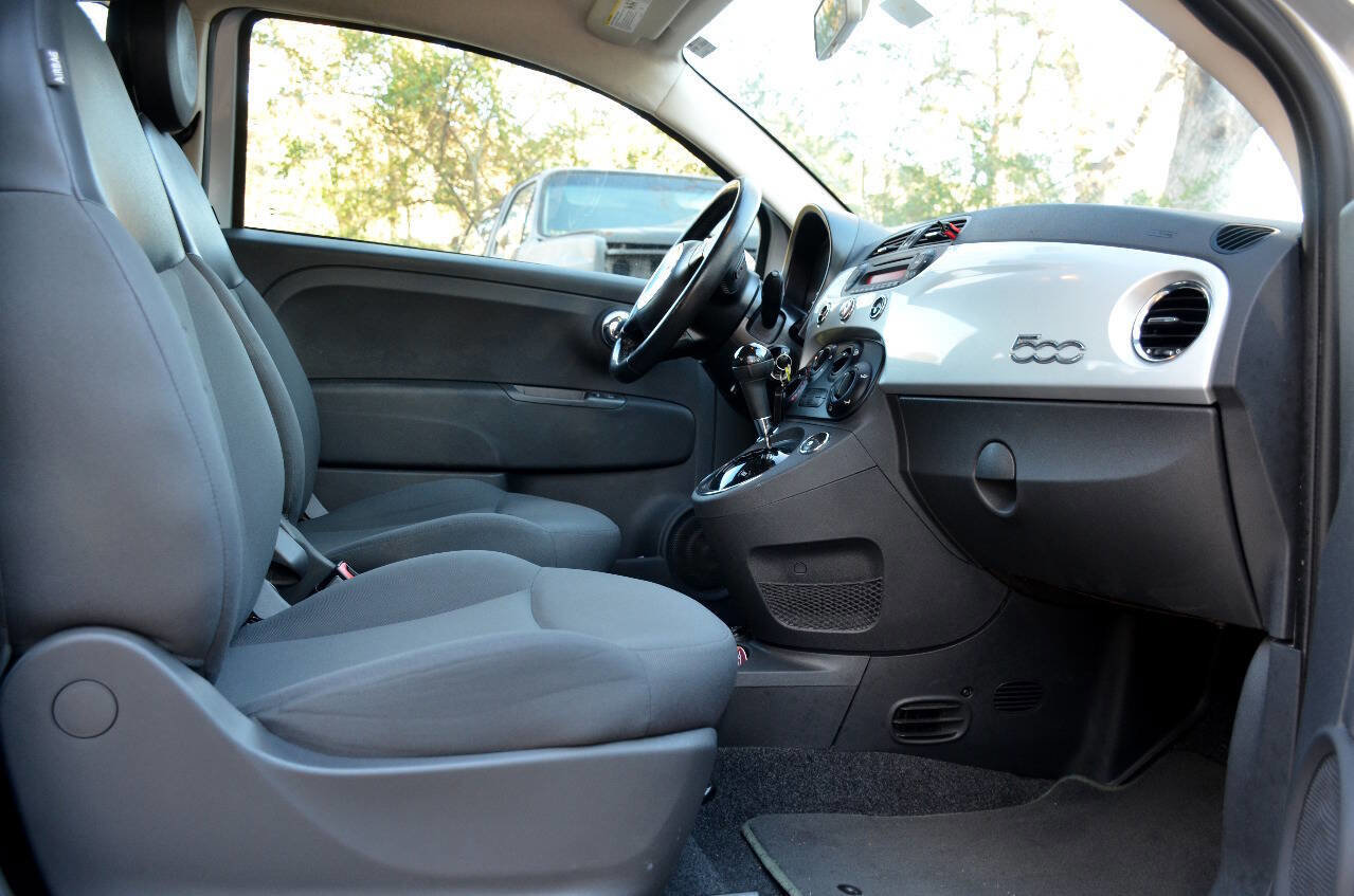 Used 2013 FIAT 500 Pop image 11