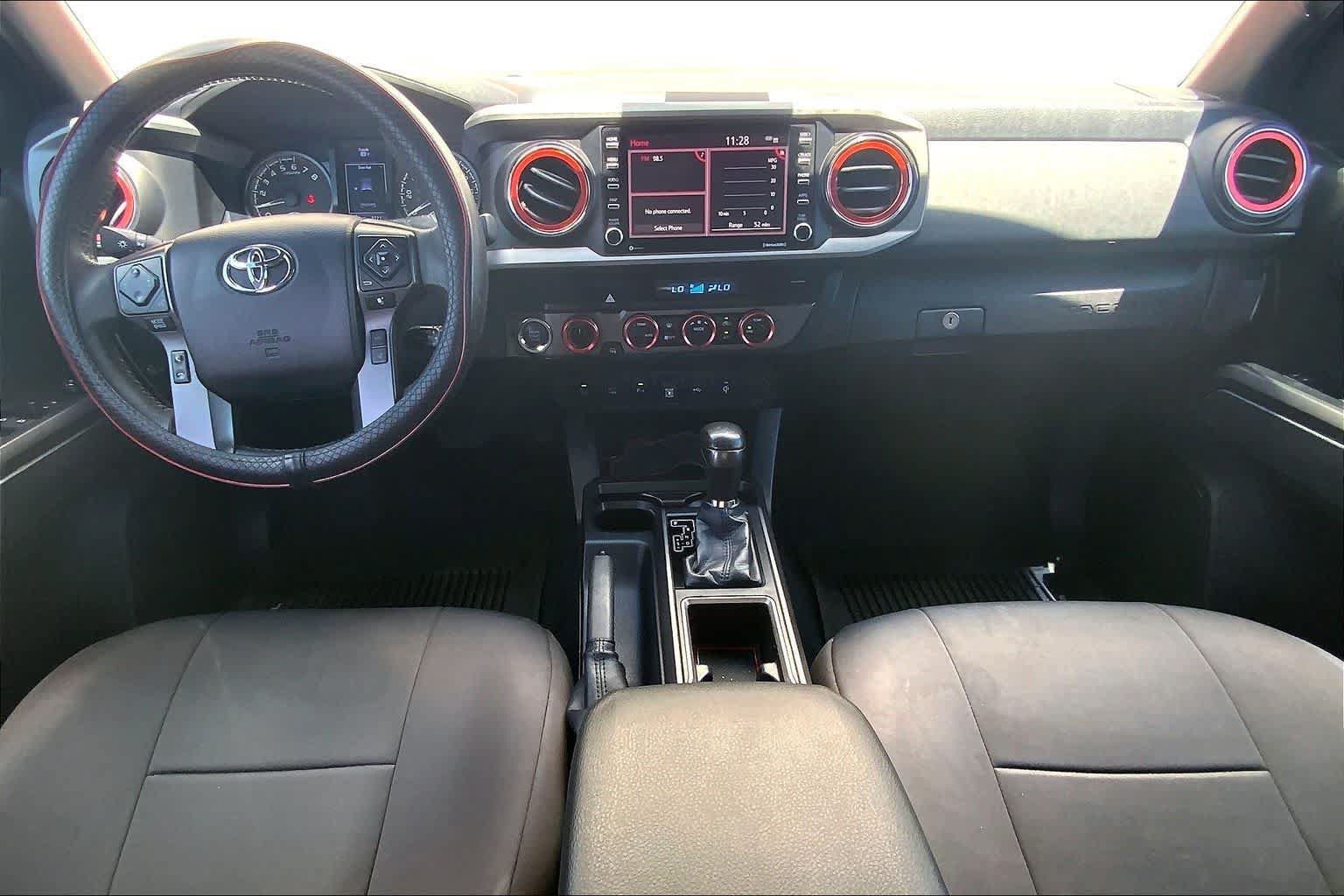 Used 2021 Toyota Tacoma SR AWD/4WD image 10