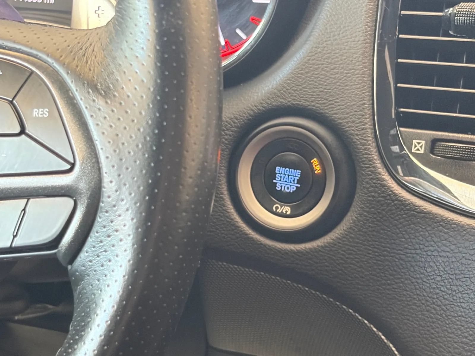 Used 2019 Dodge Durango GT AWD/4WD image 28