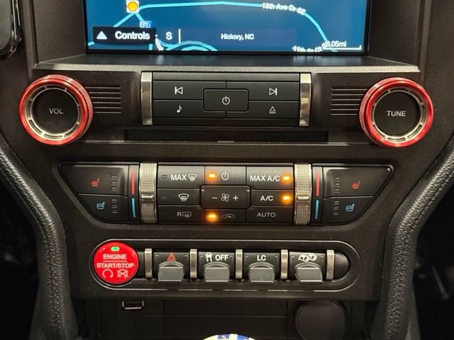 Used 2016 Ford Mustang Shelby GT350 w/ Technology Package RWD image 33