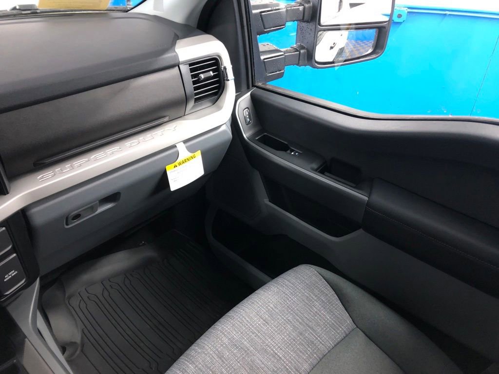 New 2026 Ford F350 XLT AWD/4WD image 17