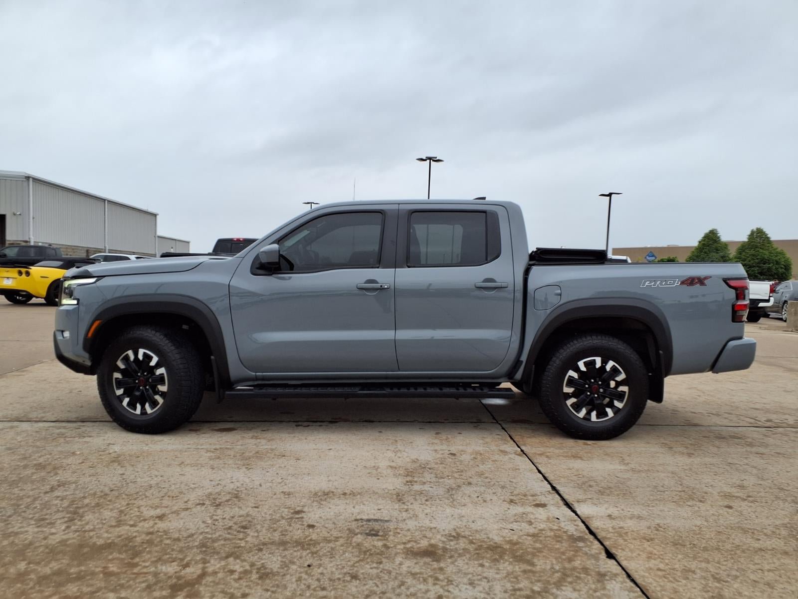 Used 2024 Nissan Frontier PRO-4X w/ Technology Package AWD/4WD image 32