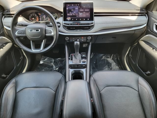 Certified 2022 Jeep Compass Latitude w/ Sun and Sound Group AWD/4WD image 26