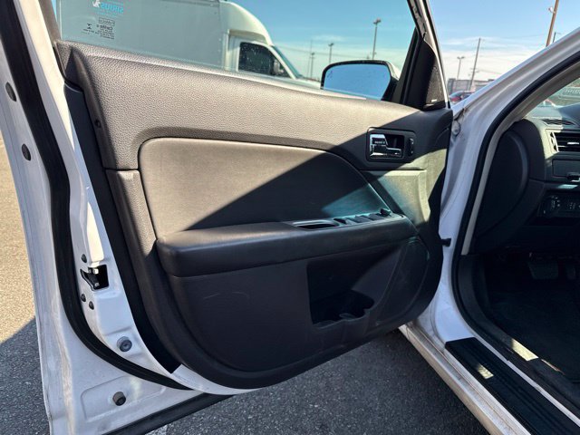 Used 2012 Ford Fusion Hybrid FWD image 6