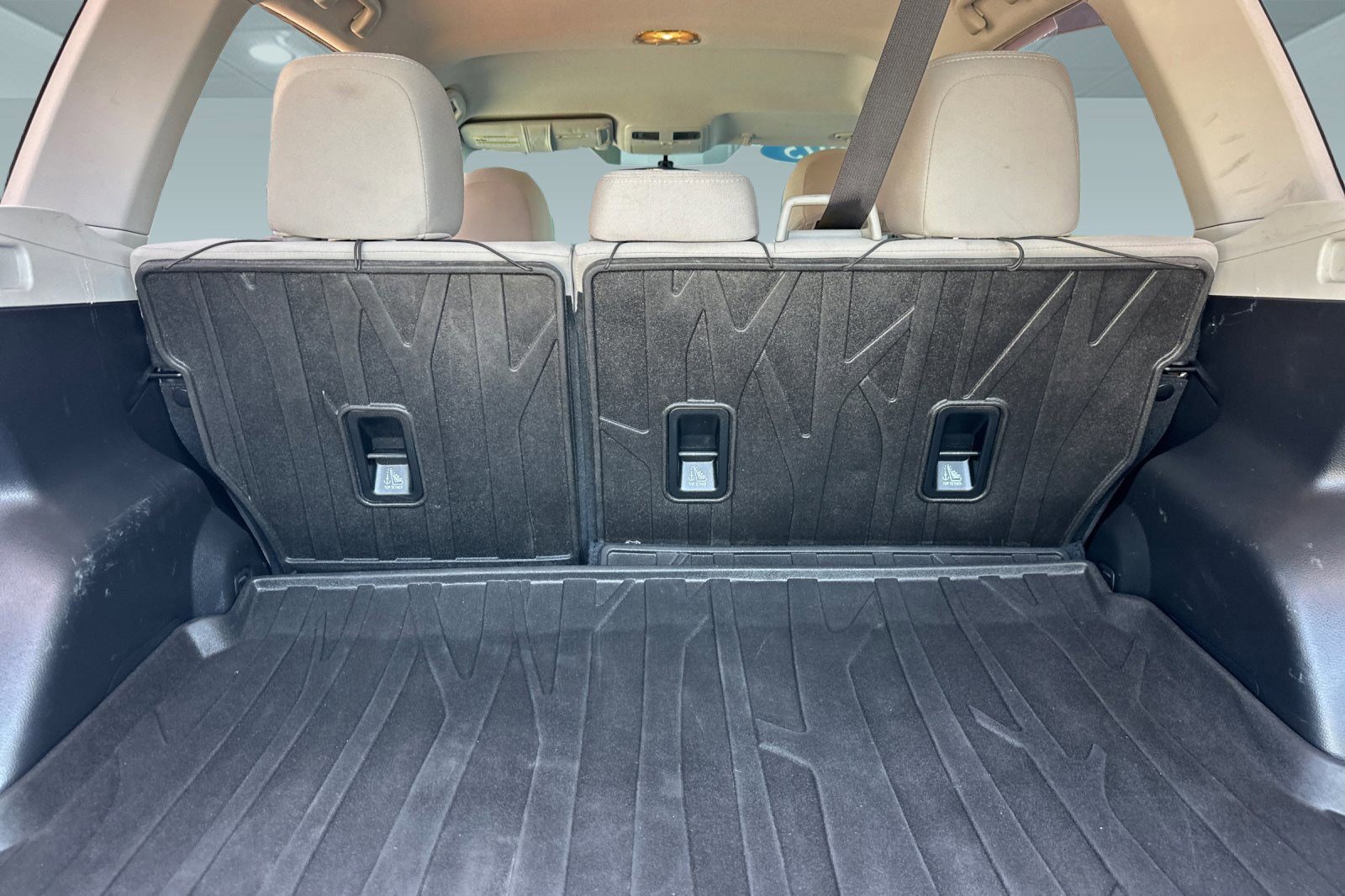 Used 2015 Subaru Forester 2.5i w/ Alloy Wheel Package image 32