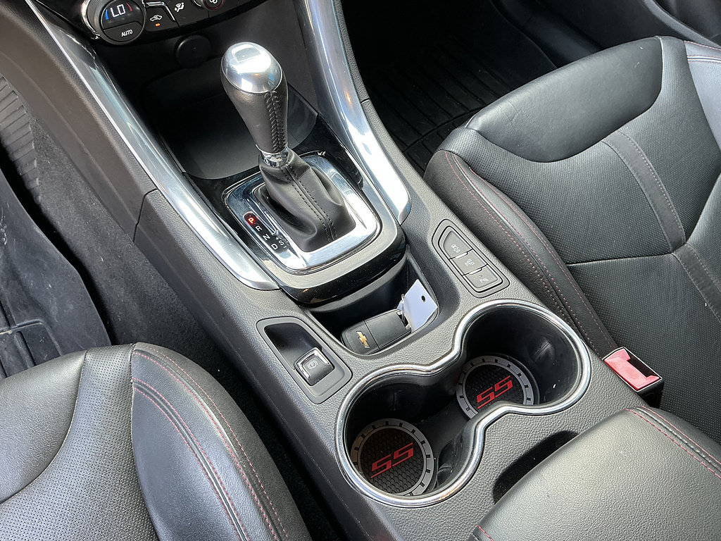 Used 2014 Chevrolet SS RWD image 16